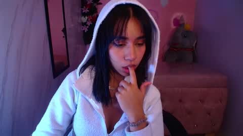 Snapshot of cristal1_ch chatting on October 18, 2025, 11:00 am cristal1_ch online show from October 18, 2025, 11:00 am