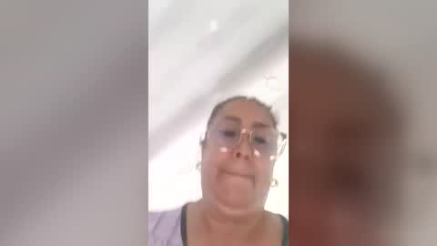 Snapshot of cristal_18xxx chatting on July 24, 2026, 4:16 pm Cristal online show from July 24, 2026, 4:16 pm