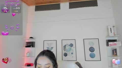 Cristal online show from February 4, 2025, 4:05 am