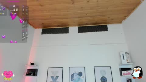 Cristal online show from February 23, 2025, 4:07 am