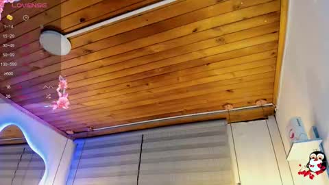 Cristal online show from September 12, 2025, 4:01 am