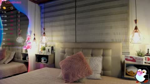 Cristal online show from November 11, 2025, 4:34 am