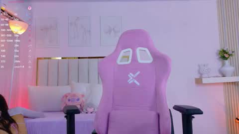 Cristal  online show from October 24, 2025, 12:41 am