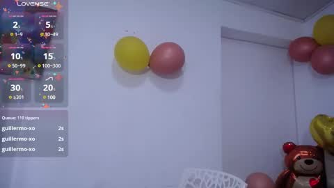 Milena online show from March 9, 2025, 11:46 pm