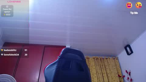 Milena online show from March 21, 2026, 8:19 am