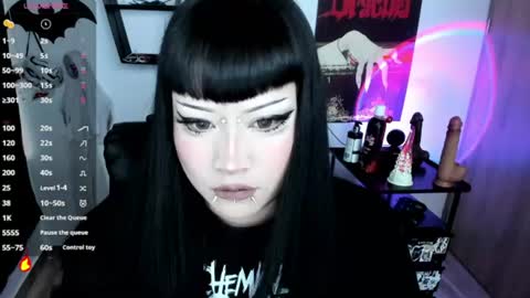 Cris online show from July 25, 2026, 9:12 pm
