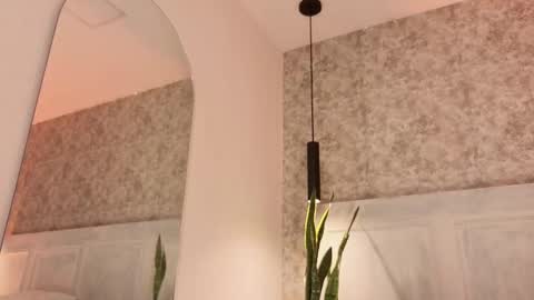 Cristal  online show from December 20, 2025, 3:08 pm