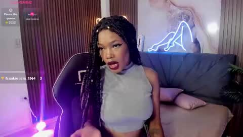 Snapshot of cristalbroke_tay chatting on June 12, 2026, 7:24 pm Crystalbroke online show from June 12, 2026, 7:24 pm