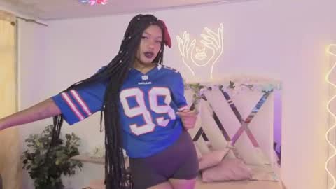 Snapshot of cristalbroke_tay chatting on July 3, 2026, 9:21 pm Crystalbroke online show from July 3, 2026, 9:21 pm