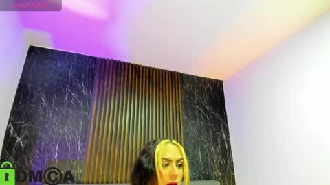Snapshot of cristallsweett chatting on May 2, 2026, 7:41 pm cristal acosta online show from May 2, 2026, 7:41 pm