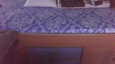 cristianrr184034 online show from December 10, 2024, 2:28 pm