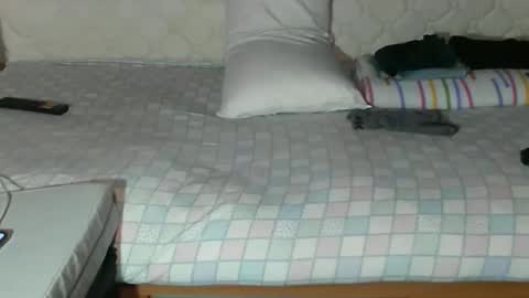 cristianrr184034 online show from October 19, 2025, 2:07 pm