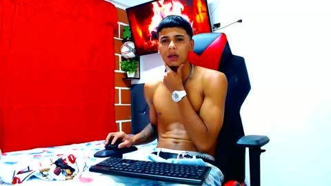 Snapshot of cristiantayron chatting on June 6, 2026, 6:29 am cristian online show from June 6, 2026, 6:29 am