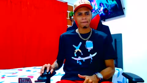 Snapshot of cristiantayron chatting on July 31, 2026, 2:27 pm cristian online show from July 31, 2026, 2:27 pm