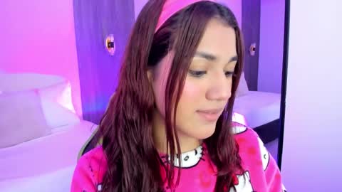 C R I S T I N online show from March 21, 2026, 6:11 pm