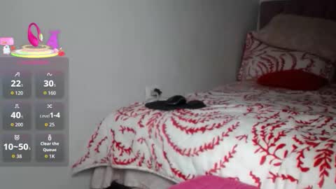 cristina online show from October 13, 2025, 7:14 pm