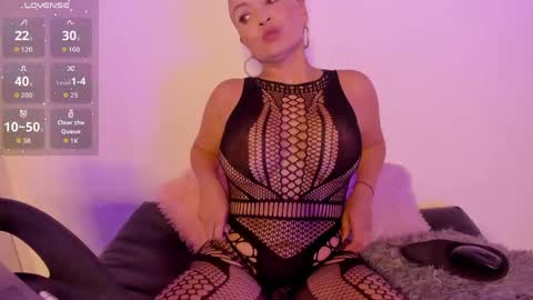 cristina_joy online show from April 21, 2026, 11:05 am