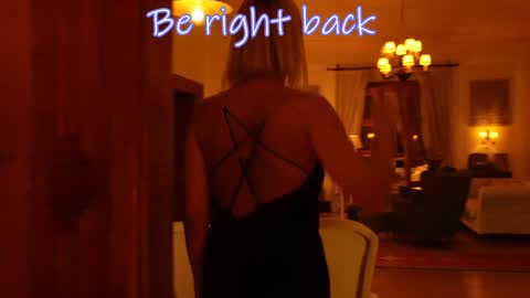 Snapshot of cristinavinci chatting on December 7, 2024, 7:32 pm CristinaVinci online show from December 7, 2024, 7:32 pm