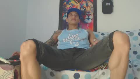 criistofer online show from December 23, 2024, 2:45 am