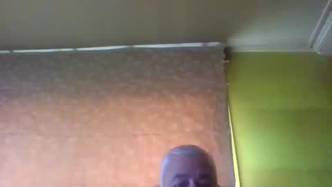 crmperez online show from December 4, 2024, 5:44 pm