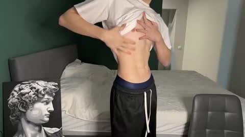 Snapshot of cronck52 chatting on November 25, 2025, 7:14 pm cronck52 online show from November 25, 2025, 7:14 pm