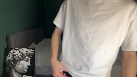 Snapshot of cronck52 chatting on November 26, 2025, 2:18 pm cronck52 online show from November 26, 2025, 2:18 pm