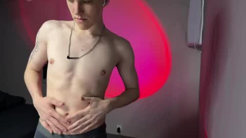 cronck52 online show from April 15, 2026, 2:57 pm