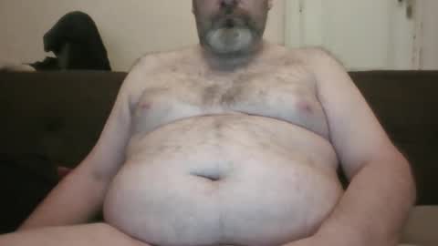 Crouch1 online show from February 5, 2026, 3:38 pm