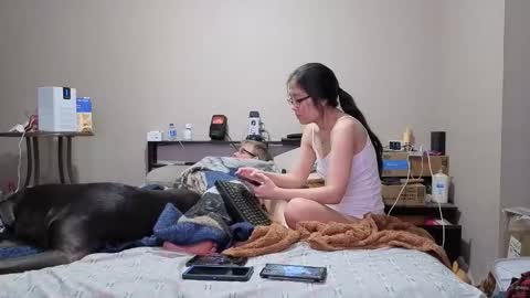 Crownandkat online show from January 31, 2026, 10:30 pm