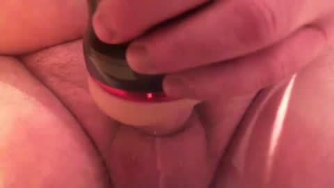 crowning85 online show from December 3, 2024, 12:59 pm