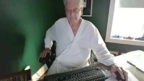Snapshot of cruisserss chatting on July 17, 2026, 10:47 pm Sugarcane online show from July 17, 2026, 10:47 pm