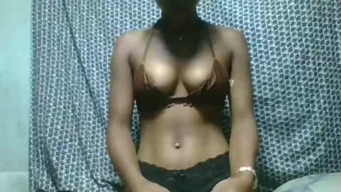 crush069 online show from March 3, 2026, 3:45 am