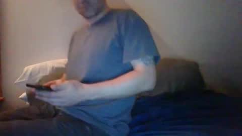 Crush380 online show from April 12, 2026, 4:06 am