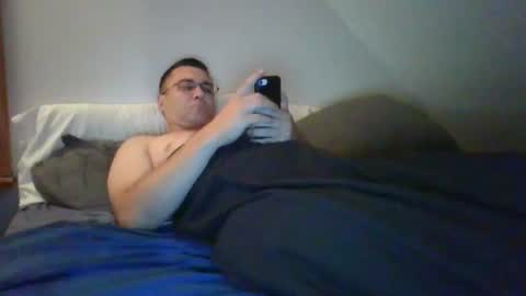 Snapshot of crush380 chatting on July 7, 2026, 3:20 am Crush380 online show from July 7, 2026, 3:20 am