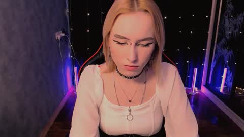 crybambi online show from February 25, 2026, 7:51 am