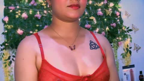 Snapshot of crysrus chatting on December 16, 2024, 12:04 am crysrus online show from December 16, 2024, 12:04 am