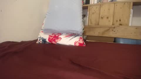 Crys online show from January 28, 2025, 6:49 am