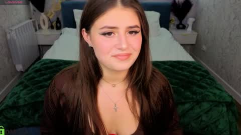 Crystal  Lacee online show from May 8, 2026, 9:03 am
