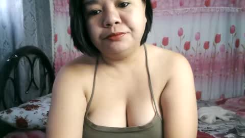 Snapshot of crystal_april chatting on January 6, 2025, 12:59 am Crys online show from January 6, 2025, 12:59 am