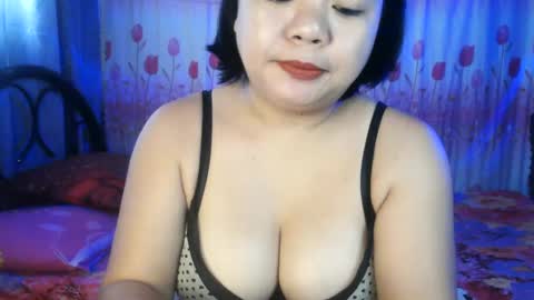 Snapshot of crystal_april chatting on January 24, 2025, 3:11 am Crys online show from January 24, 2025, 3:11 am
