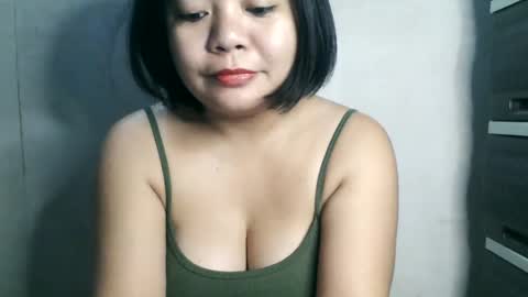 Snapshot of crystal_april chatting on February 9, 2025, 8:33 am Crys online show from February 9, 2025, 8:33 am