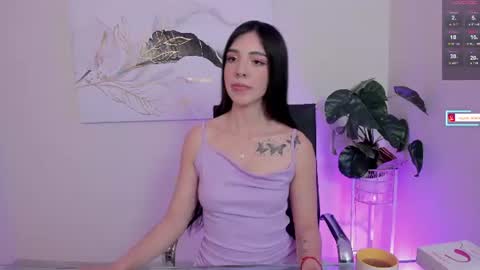 crystal_arlette online show from July 23, 2026, 1:42 pm