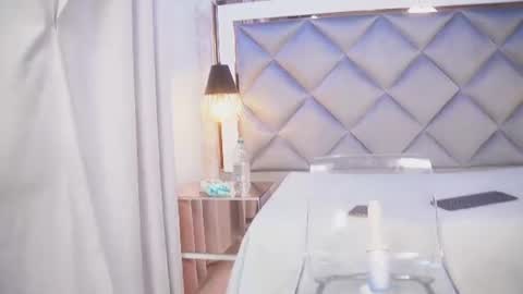 Snapshot of crystal_gilton chatting on July 10, 2026, 7:16 pm crystal_gilton online show from July 10, 2026, 7:16 pm