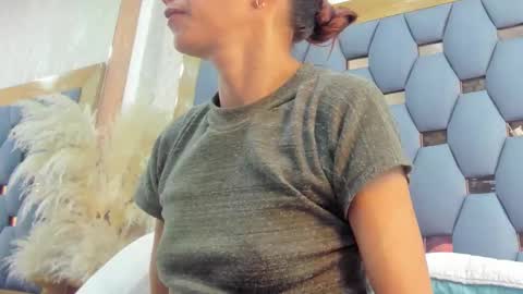 crystal_sm online show from October 26, 2025, 3:12 am