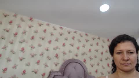 Snapshot of crystal_watson0 chatting on May 11, 2026, 12:55 pm Milf Latina online show from May 11, 2026, 12:55 pm