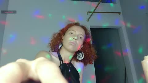 crystal_weber04 online show from March 6, 2026, 4:42 am