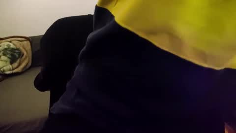 Snapshot of crystalbxy__1 chatting on February 16, 2025, 3:47 am crystalbxy__1 online show from February 16, 2025, 3:47 am