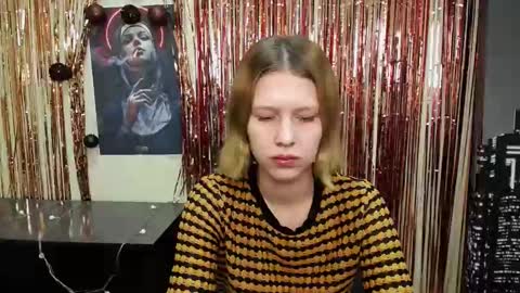 Stella online show from January 7, 2025, 12:20 pm