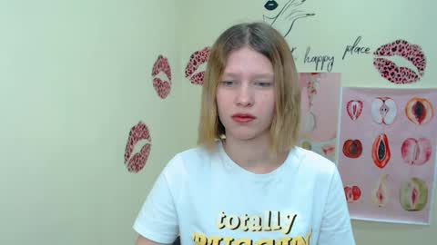 Stella online show from February 15, 2025, 8:11 am