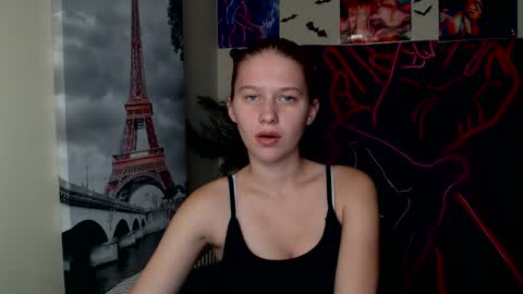 Stella online show from October 15, 2025, 11:54 am